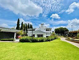 Santo Refugio Heritage Hotel