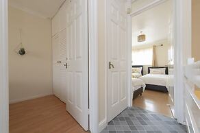 Abkat Holiday Home