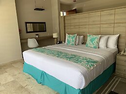 Xaha Villas Suites & Golf Resort