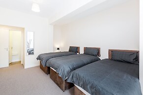 Manor Lodge Apartments