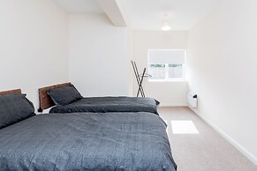 Manor Lodge Apartments