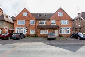 Manor Lodge Apartments