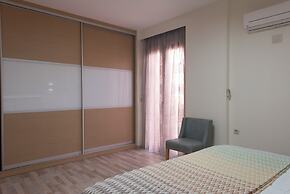Leste Luxury Homes