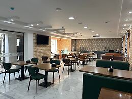 Macan Boutique Hotel