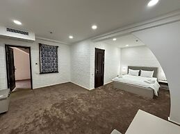 Macan Boutique Hotel