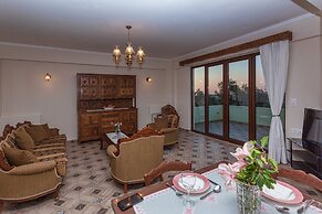 Mela Villas