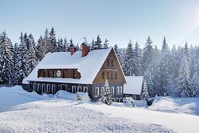 Hotel Perla Jizery