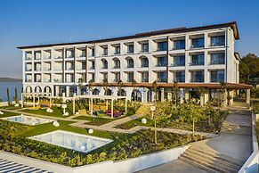 Mount Athos Resort