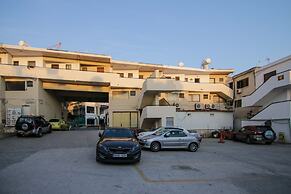 Phaedrus Living: Seaside Luxury Flat Athina 109