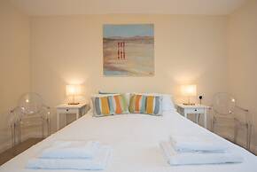 Dalton Crescent