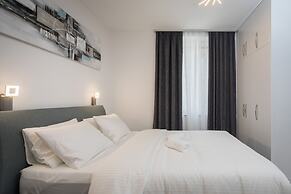 Luxury Studios & Rooms Seven