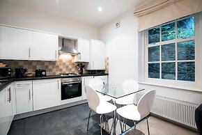 Apartment 2 The Grove