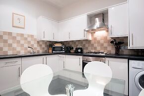 Apartment 2 The Grove