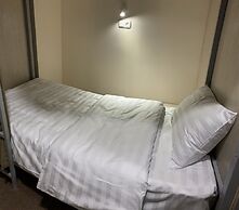 Hostel Paradise inn