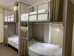 Hostel Paradise inn