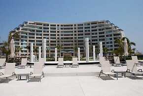 Delcanto Residences by LaTour