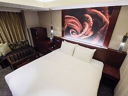 Meguro Holic Hotel