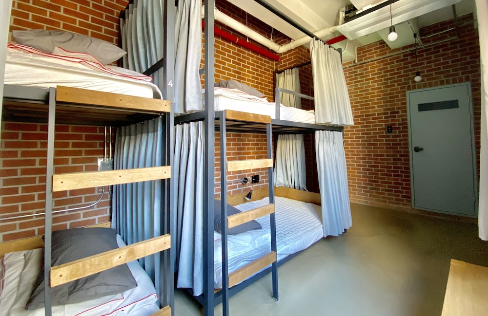 Shui Hostel