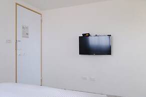 See U Apartment