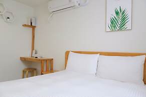 See U Apartment