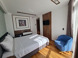 Mille Fleurs 02 Hotel
