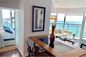 Luxury Condos at York Street