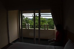Ack Palacce Inn
