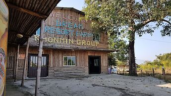 Dream Resort Farm