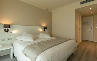 La Dolce Vita Hotel