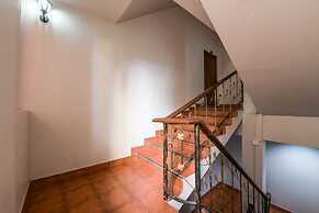 OYO 438 Home 24