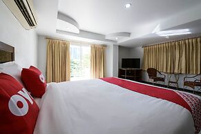 OYO 438 Home 24