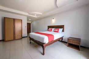 OYO 438 Home 24