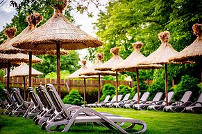 Western Camp Resort