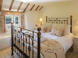 Higher Collaton Cottage