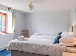 Honeysuckle Cottage