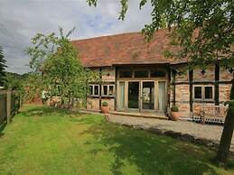 Whites Farm Barn
