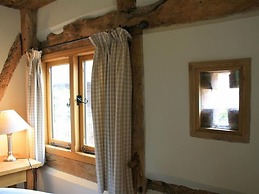 Whites Farm Barn