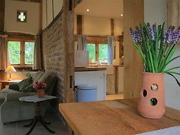 Whites Farm Barn