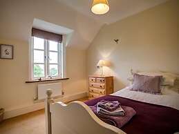Stow Cottage