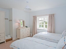 Homefield House