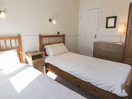 4 Armada House