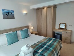 5 Burford Mews