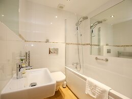 5 Burford Mews