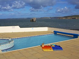 7 Thurlestone Rock