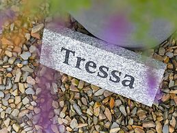 Tressa, Tor Down Quarry