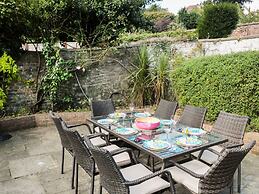 Pear Tree House