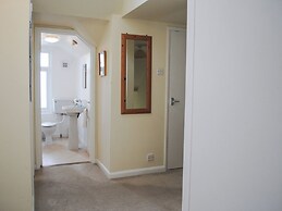 7 Glenthorne House