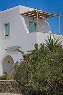 Ailouros summer hotel