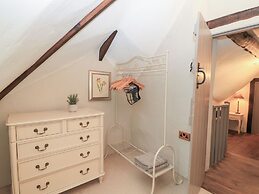 Cosy Cot
