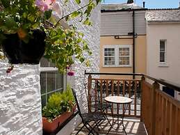 Courtyard House